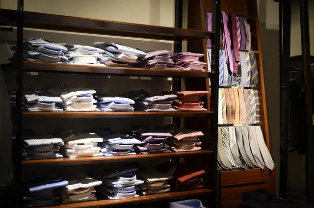 shirts, exhibition, store, shopping, the shelf, buy, business, clothes, clothes, clothes, clothes, clothes, clothes. Aligning media plans with retail distribution